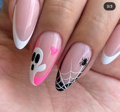 Halloerrn Nails, Hollow Ween Nails, Coffin Nails Halloween, Draculaura Nails, Pink Halloween Nails Spider Web, Cutesy Halloween Nails, Howlloen Nail, Nail Halloween, Halloween Nail Art Ideas