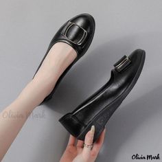 Olivia Mark - Sleek and Chic High Heel Boots Chic High Heels, Running Sneakers Women, Slip Resistant Shoes, Plastic Heels, Black High Heel Boots, Elegant High Heels, Elegant Heels, Shoe Sole, Black Heel Boots