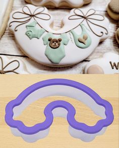 cookie cutters with teddy bear on them and cookies in the shape of an arch