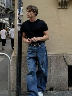 90s Male Models Aesthetic, Black Courdory Pants Outfits Men, Fancy Man Outfit, European Mens Fashion Summer Street Styles, 90s Male Style, Men’s Fashion Masculine, Model Off Duty Outfits Men, Outfit Vintage Uomo, 90s Male Fashion Aesthetic