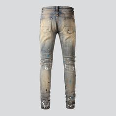 Bring grunge fashion back into the spotlight with our 2023 Spring-Summer Collection's vintage jeans with paint splatters! Combining distressed, skinny-fit, and medium-rise fits with a stretchy fabric, this bewitching piece is sure to make a statement.Why You'll Fall In Love: Grunge Style: Dress to impress with this vintage jean from the 2023 Spring-Summer Collection, a perfect example of the timeless grunge look. Paint Splatters: This piece is sure to turn heads with its unique paint splatter de Urban Distressed Fitted Jeans, Urban Style Distressed Fitted Jeans, Fitted Faded Distressed Jeans, Straight Leg Cotton Jeans With Paint Splatter, Straight Leg Paint Splatter Jeans, Spring Straight Leg Bottoms With Paint Splatter, Fitted Washed Jeans For Streetwear, Urban Ripped Fitted Jeans, Urban Style Ripped Fitted Jeans