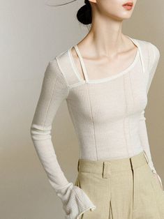 Knit Shirts For Women, Spring Knitwear, Arcana Archive, White Knit Top, White Shirts Women, Knit Bottom, Bottoming Shirt, Knit Sleeve, Knit Shirt