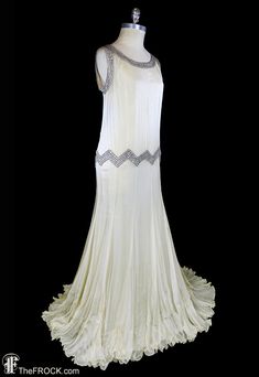 1930 gown beaded silk chiffon wedding or evening dress Art 1930 Gown, 1800 Fashion, 40's Fashion, Roaring 20s Fashion, Style Année 20, 1930's Dresses, Madame Gres, 1940's Fashion, 1920's Fashion