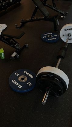 the gym equipment is clean and ready to be used