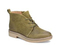 Saw this at DSW! Green Ankle Boots, Hiking Boots Women, Chukka Boot, Hiking Boot, Combat Boot, Ankle Bootie, Boot Shop, Chukka Boots, Fall Season