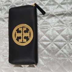 Brand New Tory Burch Wallet In Black Check Page For Matching Bag Tory Burch Wallet, Tory Burch Bags, Tory Burch Bag, Tory Burch, Wallets, Bag Lady, Wallet, Brand New, Women Shopping