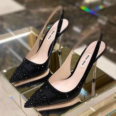 Designer Shoes 2023, Cute Heels Classy, Elegant Shoes Heels, Fashion Shoes Heels, Shoes Heels Classy, Cute Shoes Heels, Heels Classy, Wedding Shoes Heels