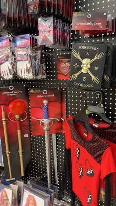 there are many items on display in the store