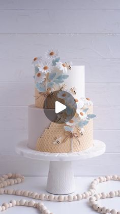 Bibbidi Bake Co on Instagram: "A bee-autiful cake to get you thinking about sunnier days in case you are sick of seeing all the Christmas content! I have used this fabulous continuous honeycomb mould from @katysuedesignscakes which cleverly tiles together to form a seamless design around your cakes. I love the little daisy posies too! This Flower Pro Daisy mould is so easy to use and just gives such great results. If you haven’t tried sugar flowers before this mould is such a good place to start 🌼

All moulds from @katysuedesignscakes 

#cakedecoratingreels #cakereel #bakingreels #caketutorial #cakedecoratingtutorials #sugarflowertutorial #sugarflowers #fondantcake #fondantcakedesign #honeycombcake #beecake #cakereels #cakedecoratingvideos #fondantart #ukcakes #cakeinspo #cakemagic #caked