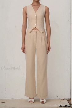 Oliviamark - Chic Cotton Two-Piece Set with Pleated Pants and V-Neck Button Up Blouse Linen Two Piece Set, Strapless Evening Gowns, Multiple Outfits, V Neck Top, Button Up Blouse, Pleated Pants, V Neckline, Two Piece Set, Two Piece Outfit