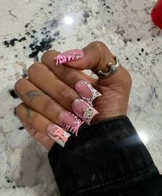 Acrylic Nails Gems, Short Bling Acrylic Nails, Nails Gems, Nails Duck, Duck Nail, Henna Nails, Duck Nails, Ombre Acrylic Nails