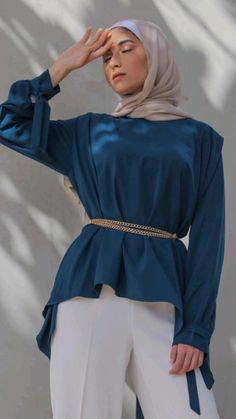 Soiree Blouses For Hijab, Soiree Blouses Hijab, Blouse Soiree Outfit, Soiree Blouses, Soiree Outfits, New Look Clothes, Soiree Outfit, Modest Fashion Hijab