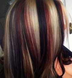 Zebra Hair Dye, Red And White Chunky Highlights, Black With Red And Blonde Highlights, Red And Blonde And Black Hair Color, Hair Dye Ideas Skunk Stripe, Red And White Skunk Hair, Uncommon Hair Colors, 2000s Skunk Highlights, 2000s Skunk Hair