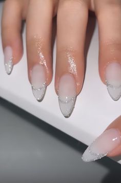 Almond Party Nails, Nye Nail Ideas Almond, January Nail Inspo 2024, Old Money Nails Ideas Almond, Acrylic Nails 2024, Nye Nails Coffin, Nye Nails Acrylic, Round Nails Acrylic, Milky White Nails With Glitter