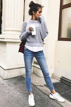 Frühling Outfit, Comfortable Fall Outfits, Fall Travel Outfit, Perfect Fall Outfit, Moda Jeans, Outfit Jeans, Urban Street Style, Moda Vintage