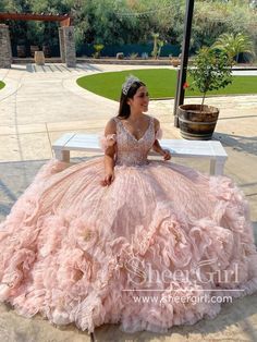 Flower Quinceanera Dresses, Quinceanera Dresses Sparkly, Quinceanera Dresses Blush, Mermaid Prom Dresses Lace, Sparkly Prom Dresses, Ball Gown Skirt, Wedding Dresses Beaded, Pageant Gowns, Beaded Bodice