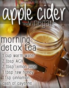 Apple Cider Vinegar Detox Drink Apple Cider Vinegar Morning, Apple Cider Detox, Vinegar Drinks, Detox Tea Recipe, Resep Smoothie, Apple Cider Vinegar Drink, Organic Apple Cider