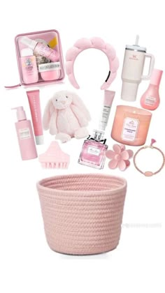 #christmas #presents #holidays #christmaspresents #swiftie #urmom @magdaleneottun @annalisekitt @arinsmith78 Aesthetic Christmas Wishlist, Christmas Wishlist Ideas, Pink Gift Basket, 100 Aesthetic, Girly Christmas Gifts, Wishlist Ideas, Birthday Presents For Friends, Preppy Gifts, Birthday Basket