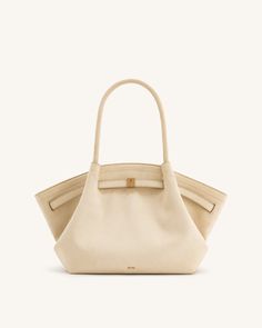 White Bag Aesthetic, Aesthetic Purse, Jamaica Outfits, White Leather Bag, 2023 Wishlist, White Handbags, Luxury Tote Bags, Jw Pei, Suede Tote Bag