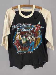 Rock N Roll T Shirt, Retro Distressed Tops For Concert, Vintage T-shirt For Fall Festival, Vintage Long Sleeve Concert T-shirt, Vintage Long Sleeve T-shirt For Concerts, Vintage Long Sleeve Tops For Concert, Vintage Top For Fall Concert, Vintage Tops For Fall Concert, Black Graphic Print T-shirt With 3/4 Sleeve