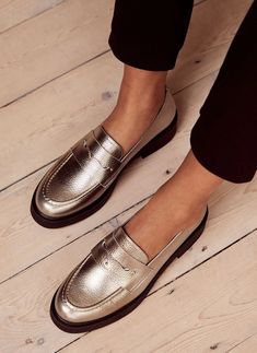 Metallic Shoes, Fancy Shoes, Fast Forward, Mint Velvet, Shoe Closet, Work Clothes, Shoe Obsession, Leather Loafers, Ballerinas