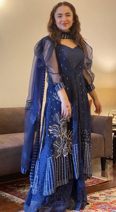 Yumna Zaidi, Pakistani Formal Dresses