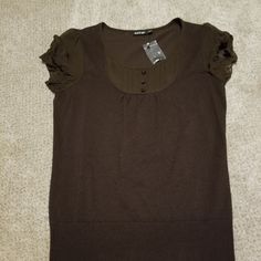 Nwot Apt 9 Sweater, Brown With Shear Arms And Button Accents, Size Small. Winter Short Sleeve Tops With Buttons, Winter Tops With Buttons And Short Sleeves, Winter Short Sleeve Blouse, Sweater Brown, S Crew, Accent Colors, Scoop Neck, Sweaters For Women, Women Shopping