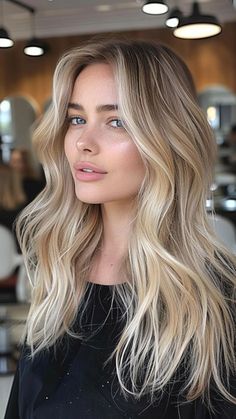 Hair inspo 2024, dark blonde, light brown, honey blonde, long hair, dark roots, higlights, balayage, old money hair, trandy hair summer 2024, that girl, cleangirl Blonde Balayage Wedding Hair, Blended Blonde Hair Balayage, Baleage Blond Hair, Blonde Natural Balayage, Blond Inspo Hair, Blonde Balayage 2024, Pearl Blonde Hair Balayage, Baliage Hair Blond, Hair Color Blonde Ideas