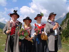 FolkCostume&Embroidery: Costumes of Tyrol Slavic Clothing, Culture Clothing, Traditional Outfits, Gq, Germany