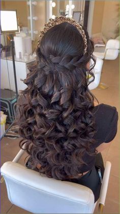 Short To Long Hair, Wedding Hair Up, Latin American, Gorgeous Hair, Hair Oil, Quince, Pretty Hairstyles