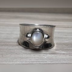 Vintage Sterling Silver Wide Band Moonstone Cabochon Ring Size 5 4.8g Gorgeous Vintage Ring In Excellent Condition A19 Moonstone Cabochon, 5 Rings, Cabochon Ring, Handmade Rings, Moonstone Ring, Vintage Ring, Wide Bands, Ring Silver, Womens Jewelry Rings