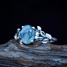 ❤ Welcome to the our shop,great to know you there ❤ You can know that you're getting high quality hand-made crafted jewelry when you purchase items on TheFloraJewels. Handmade by an inspired jewelry artist team with decades of experience in the craft of jewelry making. This gorgeous ring is the perfect gift for those who love unique jewelry.  If you are more confident in any other national sizing system, please indicate this in the purchase notes. Just tell me your usual size (EU, UK, DE, FR, HK Nature-inspired Rings With Natural Stones For Promise, Nature-inspired Promise Ring With Natural Stones, Nature-inspired Natural Stones Promise Ring, Nature-inspired Oval Agate Jewelry, Nature-inspired Wedding Rings With Natural Stones, Handmade Oval Moss Agate Ring, Nature-inspired Agate Rings With Natural Inclusions, Handmade Agate Rings In Nature-inspired Style, Elegant Handmade Moss Agate Rings