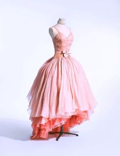 dior Dior Pink Dress, Luxury Vintage Pink Dresses, 1950s Dior Dress, Christian Dior Flower Dress, Vintage Dior Dress, Vintage Winter Fashion, John Galliano Pink Dress, 17th Century Clothing