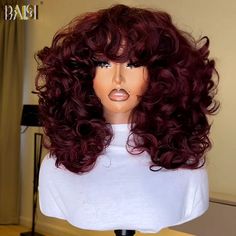 BAISI Perruque longue et ondulée sexy fabriquée à la machine avec fran – BAISI HAIR Shag Hairstyles Women, Bouncy Curls Wig, Red Curly Hair Black Women, Loose Curl Wig, Red Hair Bangs, Curly With Bangs, Wavy Wig With Bangs, Hair Machine, Photo Hair