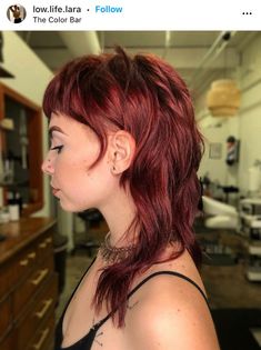 Mullet Shag, Shaggy Mullet, Textured Curly Hair, Shag Hairstyles, Popular Haircuts, Edgy Hair