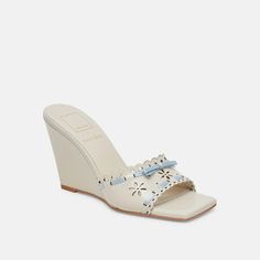 MADALE WEDGES IVORY PATENT LEATHER – Dolce Vita Wedges Aesthetic, Summer Shoes Wedges, Iconic Shoes, Things I Need To Buy, Hair Inspiration Long, Leather Socks, Fashion 101, Dolce Vita Shoes, Pretty Shoes