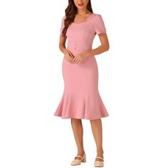 This elegant sheath dress is made up of several design points: fishtail hem, button decor, midi length, short sleeve, and hidden side zipper. Fishtail design with solid color offers a clean and polished look and gives people a fresh feeling when standing in the crowd. Midi length and high waist design can help modify your figure, and show your beautiful body curve. Paired with high heels, necklace, bag to create an elegant look, suitable for spring, summer, and autumn wear. Suit for spring/summe Autumn Wear, Button Decor, Wear To Work Dress, Vintage Office, Bodycon Midi Dress, Body Curves, Fresh Feeling, Beautiful Body, Street Look