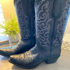 Basically New, Worn 3 Times. No Scuffs. 100% Ostrich Skin, Classic Heel - Stunning Ostrich Boots, Classic Heels, Western Boots, Shoes Heels Boots, Shoes Women Heels, Heeled Boots, Shoes Heels, Size 7, Women Shoes