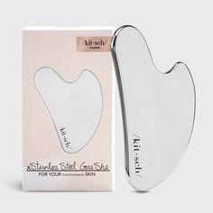 Kitsch Gua Sha Tool aus Edelstahl kann helfen, die Haut zu massieren und die Durchblutung und Lymphdrainage für eine gesündere, strahlende Haut zu fördern. Der perfekte Weg, um müde Muskeln zu beruhigen und Druckpunkte zu stimulieren, Stress und Anspannung abzubauen. Die hygienische Konstruktion aus rostfreiem Stahl ist nicht porös und hilft, die Ansammlung von Bakterien zu verhindern, wodurch sie leicht zu reinigen und zu desinfizieren ist Steel Gua Sha, Facial Tools, Gua Sha Massage, Gua Sha Facial, Gua Sha Tools, Birthday Wishes For Myself, Skincare Tools, Lip Hydration, Face Massage