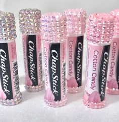 Bling Diy Ideas, Things To Baddazle, Things To Rhinestone Bling, B'dazzled Things, Cute Bedazzled Things, Bedazzled Stuff Aesthetic, Baddazle Ideas, Rhinestoning Things