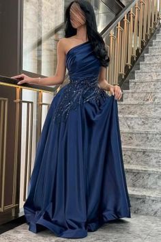 Beautiful Gown Designs, Farewell Dresses, Off Shoulder Bridesmaid Dress, Black Dresses Classy, Classy Wedding Dress, Stylish Wedding Dresses, Long Blue Dress, Elegant Dresses Classy