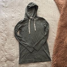 Nwot Light Grey Hooded Shirt Thin - Great For Layering Hooded Long Sleeve Shirt, Hooded Shirt, Shirt Color, Light Grey, Colorful Shirts, Gap, Layering, Long Sleeve Tees, Long Sleeve Shirts