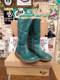 This is our only pair of these boots by Dr MARTENS  that were hugely successful when in production.  This boot was deleted a few years ago, yet ladies continue to ask for them. We have come across a couple in our warehouse. They are the Authentic Wedge boot finished in a supple Peacock coloured leather. They have side zips and are very stylish. They are women's size UK 3, EUR 36, ladies US 5 Dr Martens Mary Jane, Peacock Colour, Womens Leather Boots, Peacock Color, Star Shoes, Boots Womens, Leather Boots Women, Wedge Boots, Dr. Martens