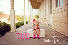 Birthday Pictures Ideas, 2nd Birthday Pictures, 2nd Birthday Photos, Toddler Pictures, Toddler Photoshoot, Fotos Ideas, Pink Photography, Toddler Photos, Future Photos