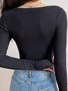 ⚡️Free Shipping 2022 Button Front Ribbed Crop Top White M under $13.00 in Tops&Tees Online. Style: Street. Color: Black, Gray, White. Fabric Content: 95% Cotton, 5% Spandex. Fit Type: Slim fit. Neckline: V Neck. Sleeve Length: Long Sleeve. ✓2022 SPRING DROPS. Check reviews and order Ribbed Long Sleeve Button Crop Top today. Crop Top Blanco, Button Crop Top, Bodycon Floral Dress, Ribbed Crop Top, Cropped Tops, New Years Sales, Crop Top Blouse, Exclusive Fashion, White Crop Top