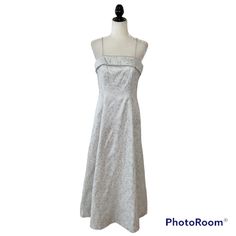 Bari Jay White Gown W Silver Floral Print / Good Condition / Size : 11/12 Jay White, Jay Dress, White Gown, Floral Butterfly, White Gowns, Size 12 Dress, Bari, Butterfly Print, White Silver