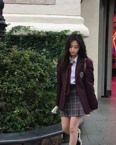 Cute girl Korean Uniform School, Korean School Outfits, School Uniform Outfits, School Uniform Fashion, Outfit Korean, Estilo Preppy, School Dresses, Uniform Fashion, Girls Uniforms