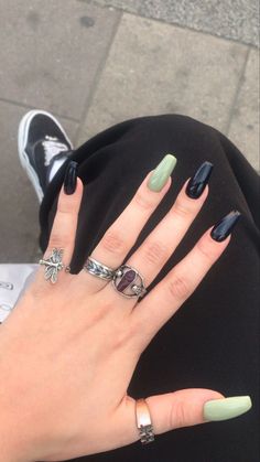 Harry Styles Nails Aesthetic, Grunge Style Nails, Short Acrylic Nails Grunge, Short Goth Nails Grunge, Black Nails With Pop Of Color, Split Nail Color, Grunge Nail Inspo Short, Hippy Acrylic Nails, Two Color Nails Ideas