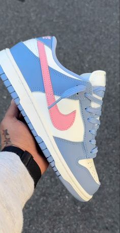 Jordans Roze, Sneakers Nike Pink, Nike Jordan Pink, Nike Shoes Women Dunks Rosa, Nike Pink High-top Jordan Shoes, Shoe Hacks