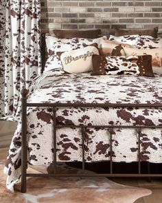 Wrangler Spotted Quilt Set - Cowhide Print Bedding - Your Western Decor Cowboy Bedroom, Southwestern Bedding, King Quilt Bedding, Western Bedroom Decor, Western Rooms, Western Bedding, Western Bedroom, Cowhide Print, Wrangler Accessories